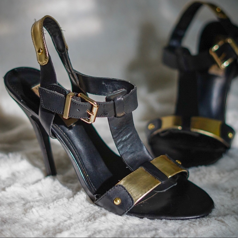 SALE Steve Madden REYA Open Stilettos